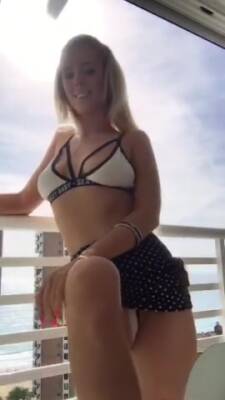 Hot Blonde On Vacation Teasing In Bikini on youpornvideos.one