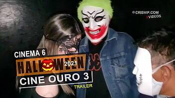 Cristina Almeida bebendo leitinho de desconhecidos. Especial de halloween 2021 no cine ouro | Cinema 6 - Brazil on youpornvideos.one