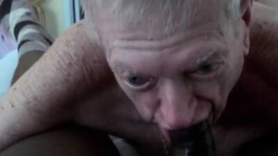 Grandpa sucks and eats cum on youpornvideos.one