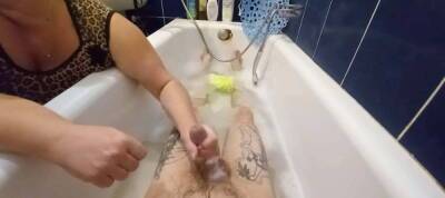 Stepmom washes me in the bathroom and jerks off my cock - Russia on youpornvideos.one