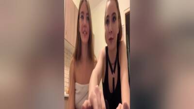 Russian Teens Going Nude For Some Cash On Periscope - Russia on youpornvideos.one