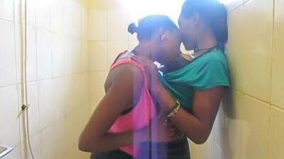 Hot Black Lesbians Playing With Eachother in Bathroom on youpornvideos.one