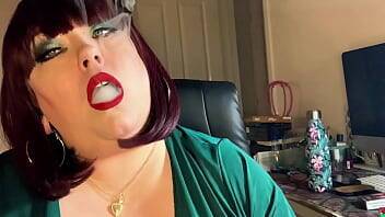 Fat UK Domme Tina Snua Chain Smokes 2 Cork Cigarettes While Playing With Her Tits - OMI, Nose & Cone Exhales, Drifting - Britain on youpornvideos.one