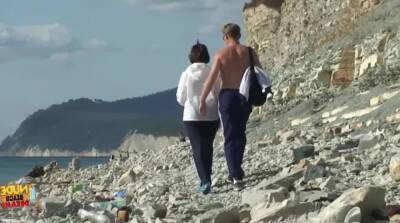 Russian couples sex at the real really hot beach - Russia on youpornvideos.one