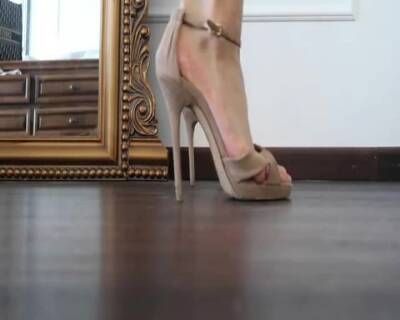 FEMDOM FEET IN HIGH HEELS on youpornvideos.one