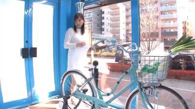 Bl220113エッチな自転車で感じる奥様60 on youpornvideos.one