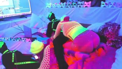 Sexyneonkitty Blowjob After Pegging Screwme-doo Live on youpornvideos.one