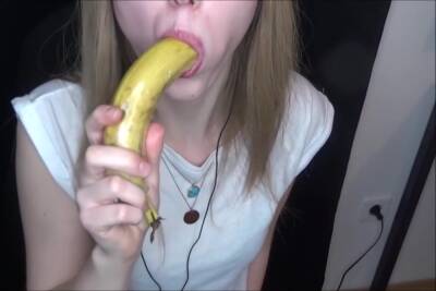 Peas And Pies Asmr - New Perspective Banana Sucking on youpornvideos.one