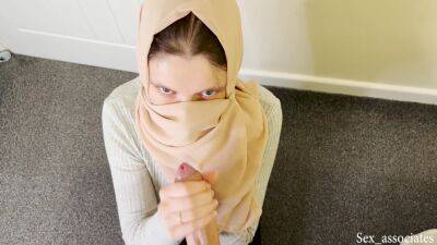 Young Muslim Pregnant Wife In Hijab Trained By Her Husbund On How To Please A Man on youpornvideos.one