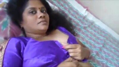 Desi Aunty - India on youpornvideos.one