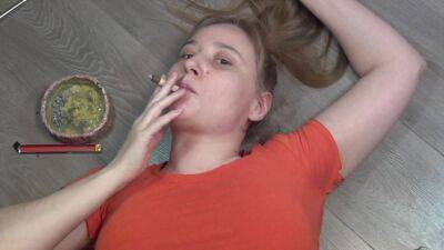 Smoking On The Floor on youpornvideos.one