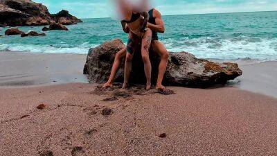 Sex On The Beach! Rolling And Taking Cum In Pussy on youpornvideos.one