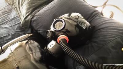 Latex Gasmask Breathplay on youpornvideos.one