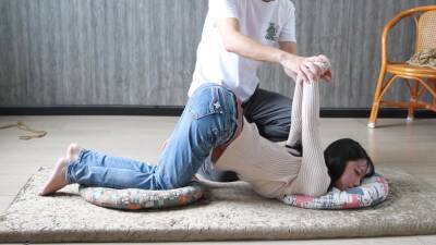 Chinese Bondage - Jeans And Barefeet - China on youpornvideos.one