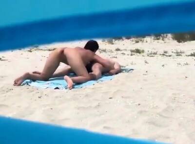 Nude Couple Spying Mature Couple Fucking Nudist Beach on youpornvideos.one