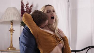 Strong dick makes blonde wife happy and intriguing on youpornvideos.one