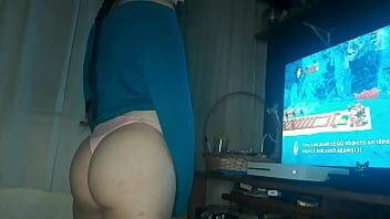 Gamer girl Playing with me on youpornvideos.one