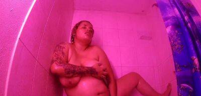 Ebony Bbw Dildoing In The Shower on youpornvideos.one