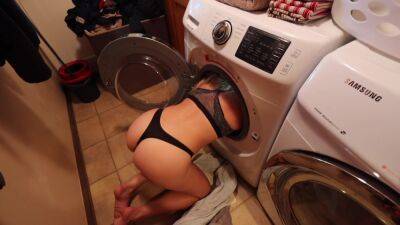 Bailey Brewer Gets Stuck In The Washing Machine And Step Bro Is There To Help on youpornvideos.one