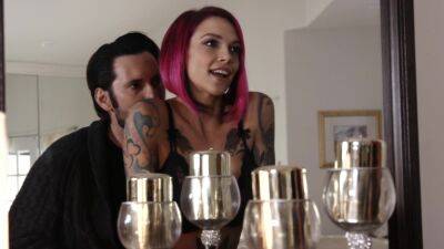 Anna Bell Peaks drives man crazy with her incredible sex drive on youpornvideos.one