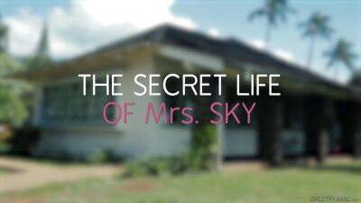 Reena Sky and Eliza Jane in The Secret Life Of Sky on youpornvideos.one