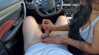 Outdoor fucking in the car with a stranger on youpornvideos.one