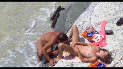 Voyeur On Public Beach Coitus - Hot Cunnilingus on youpornvideos.one