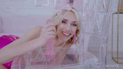 Pink World - Sky Pierce on youpornvideos.one