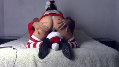 Lady Claus Dresses Up And Delivers The First Christmas Present on youpornvideos.one