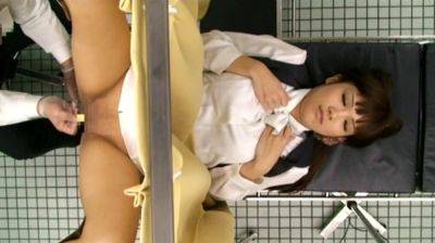 0038_IENE-140_OL_sanfujinka_ryoujoku - Japan on youpornvideos.one