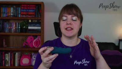 Sex Toy Review - Fun Factory Stronic Petite Pulsating Silicone Dildo, Courtesy Of Peepshow Toys! on youpornvideos.one