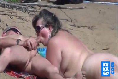 Nude Beach - Public Blowjobs on youpornvideos.one