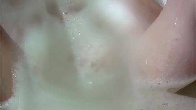 Maraolds Pussy Eating Underwater. Dirty Talk on youpornvideos.one