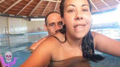 Maya Tetona Amateur Is Too Hot To Be Fucked In Pool on youpornvideos.one