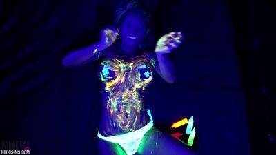 Nikki Black Light Body Paint 2017 on youpornvideos.one