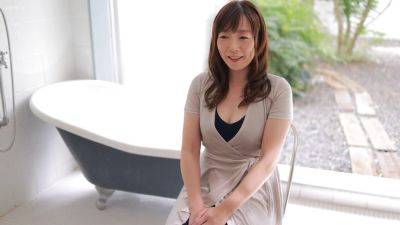 小林真梨香 46歳 清楚な仮面をかぶった性欲モンスター人妻 - Japan on youpornvideos.one