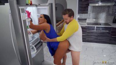 Kyle Mason and Sybil Stallone: Playtime during Kitchen Tasks with Big Tits & Big Ass MILF on youpornvideos.one