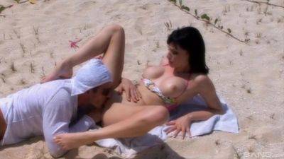 Erotic play by the beach with a random man set to fuck her like crazy on youpornvideos.one