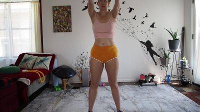 Goddess Aurora Willows 5 Min Full Body Flow on youpornvideos.one