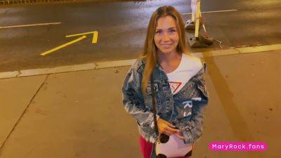 Teen 18+ Takes The Biggest Dick Of Favourite Pornostar In Public - Mary Rock on youpornvideos.one