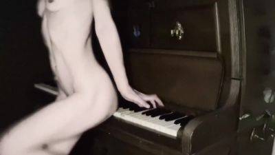 Pianiste Au Desir Charnel on youpornvideos.one