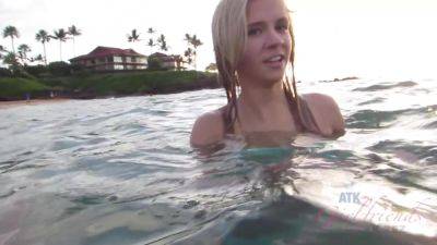 Virtual Vacation In Hawaii With Rachel James Part 1 - Usa on youpornvideos.one