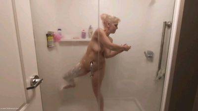 Shaving In The Shower - Usa on youpornvideos.one