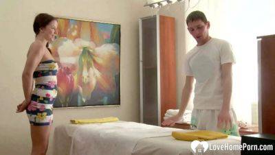 Amateur Teen Eliz Gets Oil Massage and Doggystyle Fuck by Bedeu on youpornvideos.one