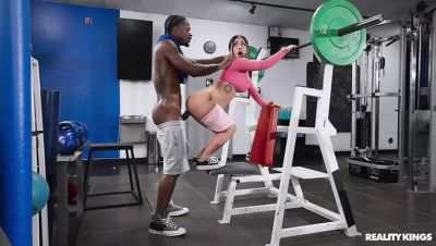 Horny Gym Girl Gets Wild with Big Cock - Reality Kings on youpornvideos.one